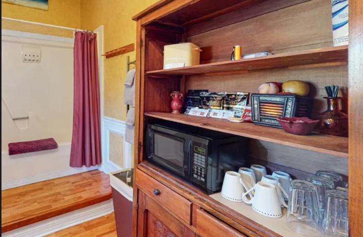 The Grand Suite - Tradewinds Eureka Springs Extérieur photo