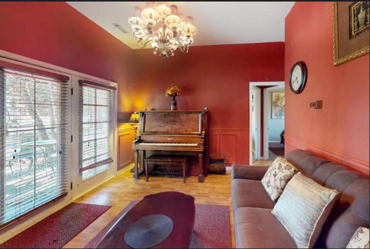 The Grand Suite - Tradewinds Eureka Springs Extérieur photo